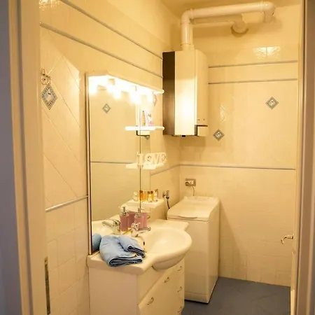 Maisonette Apartment Modena